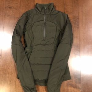 Lululemon 1/4 zip Sweatshirt